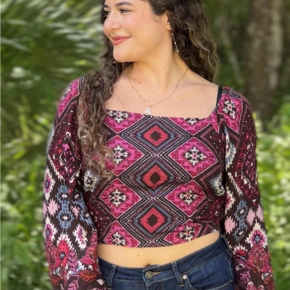 Trendy Pink Geometric Women's Top